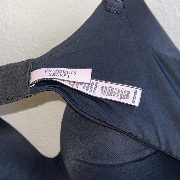 Victoria’s Secret Black t-shirt lightly lined wireless bra - Picture 9 of 11